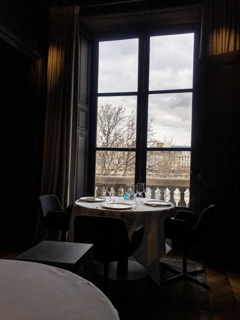 The Best Paris Restaurants You Don't Want to Miss: A Travel Guide